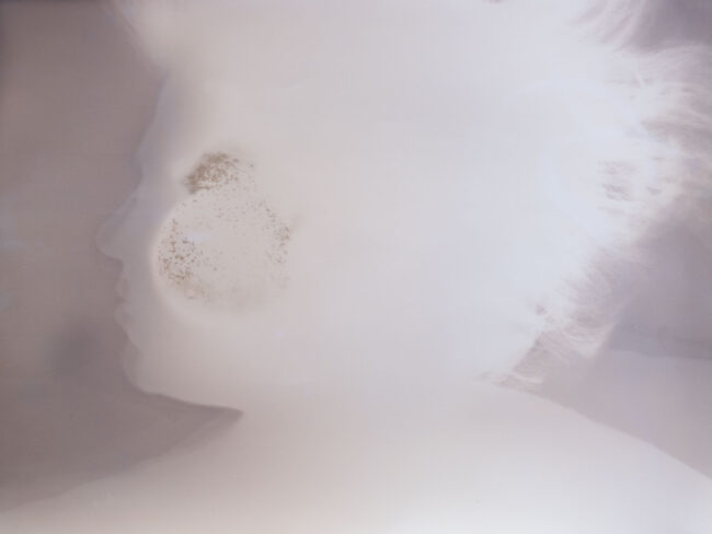 visages “exist as much as light touches, as obscure as shadows hides them.”